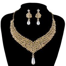 Necklace earrings sets Bridal wedding Party Necklace Water Drop Type Golden Plated Crystal Jewelry Sets